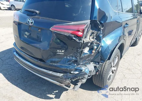 2018 Toyota Rav4 Xle from USA, damaged, VIN JTMRFREV2JJ190832